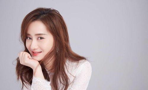 陈德容丝袜内裤,揭秘明星私服背后的时尚态度