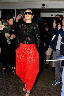 明星透点衣服图片